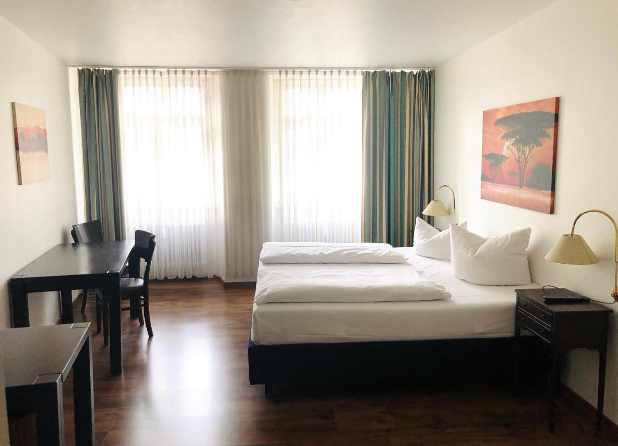 Apartment Rathausplatz - Hotel Fuerstenhof Кемптен Экстерьер фото